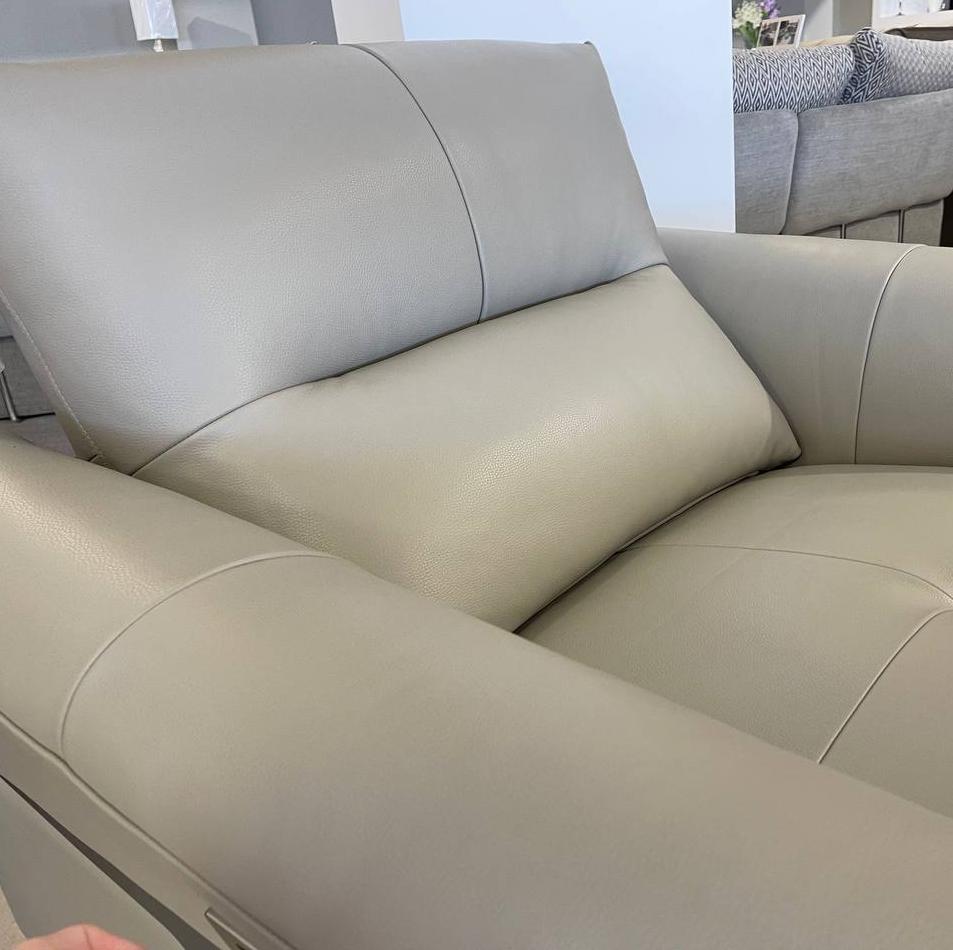 Итальянская роскошь у вас дома: Электрический реклайнер Lusso Moderno М299