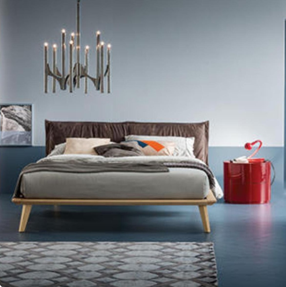 Кровать Morgan фабрики Dallagnese