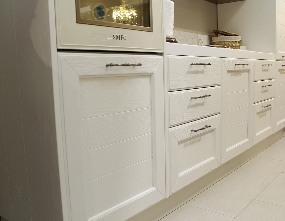 Деревянная кухня купить из наличия Claudia Италия LUBE cucine в Москве