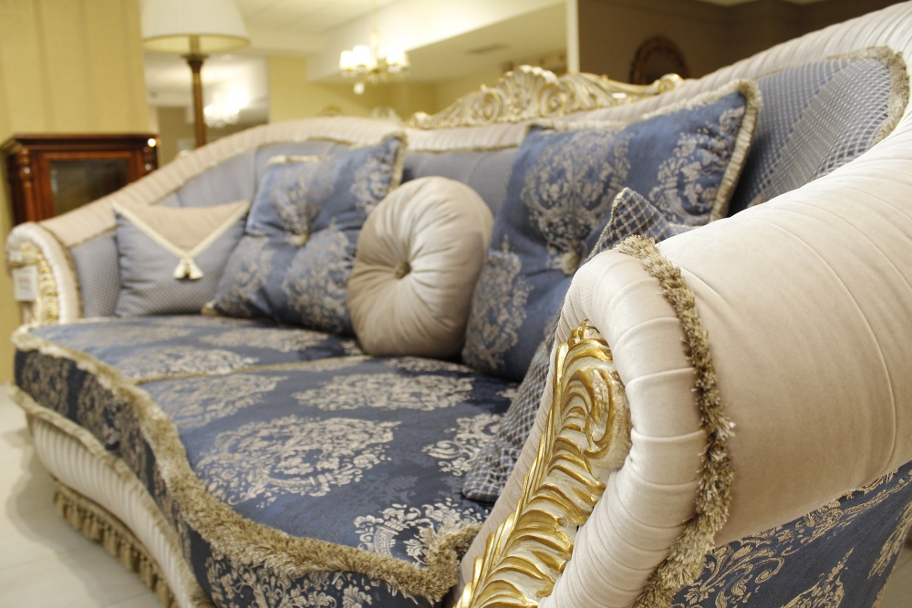 Королевский комфорт с диваном Beatrice от Meda