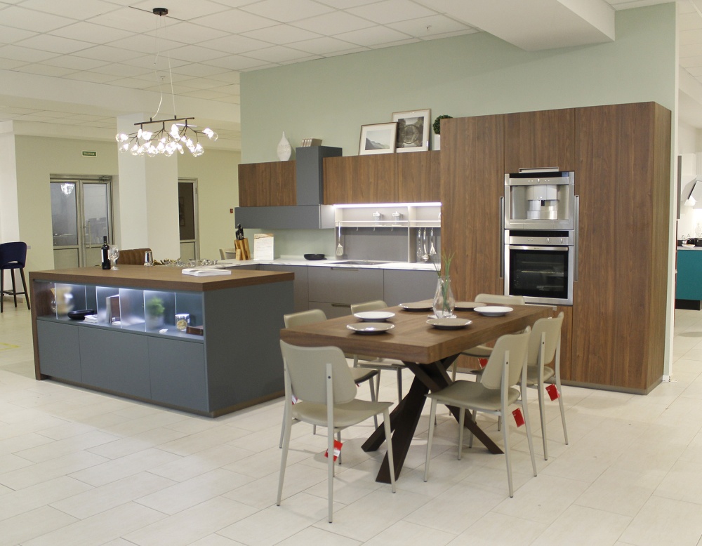 Кухня с островом Immagina Plus Италия Lube